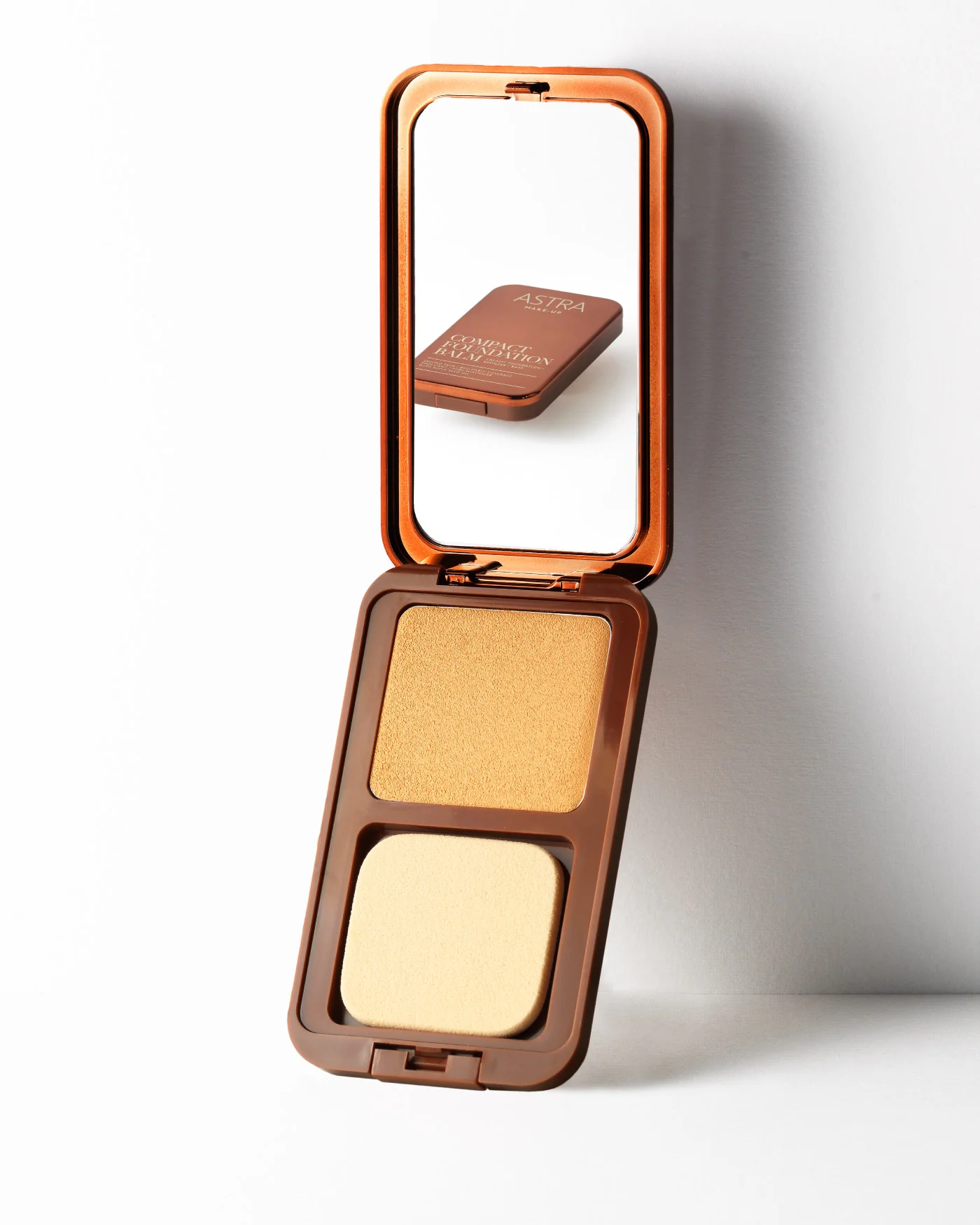 COMPACT FOUNDATION BALM - Fondotinta, Bronzer, Base - Image 4