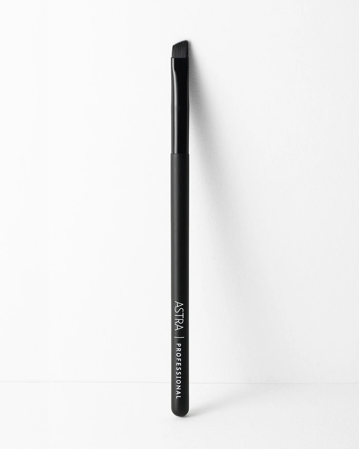 EYELINER BRUSH - Pennello Contorno Occhi Professionale