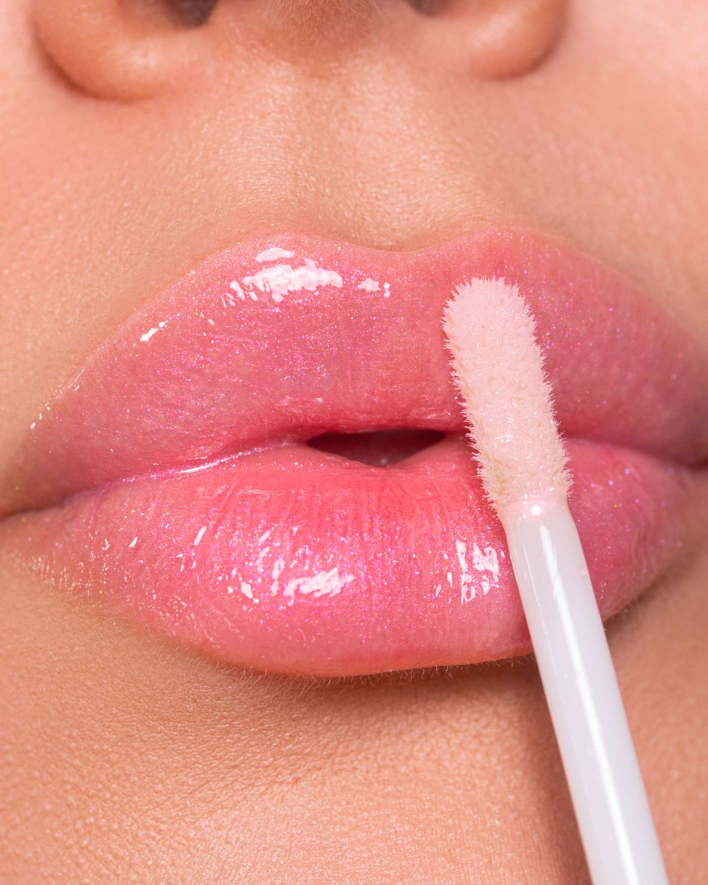 MY GLOSS PLUMP & SHINE - Lip Gloss Volumizzante Luminoso - Image 4