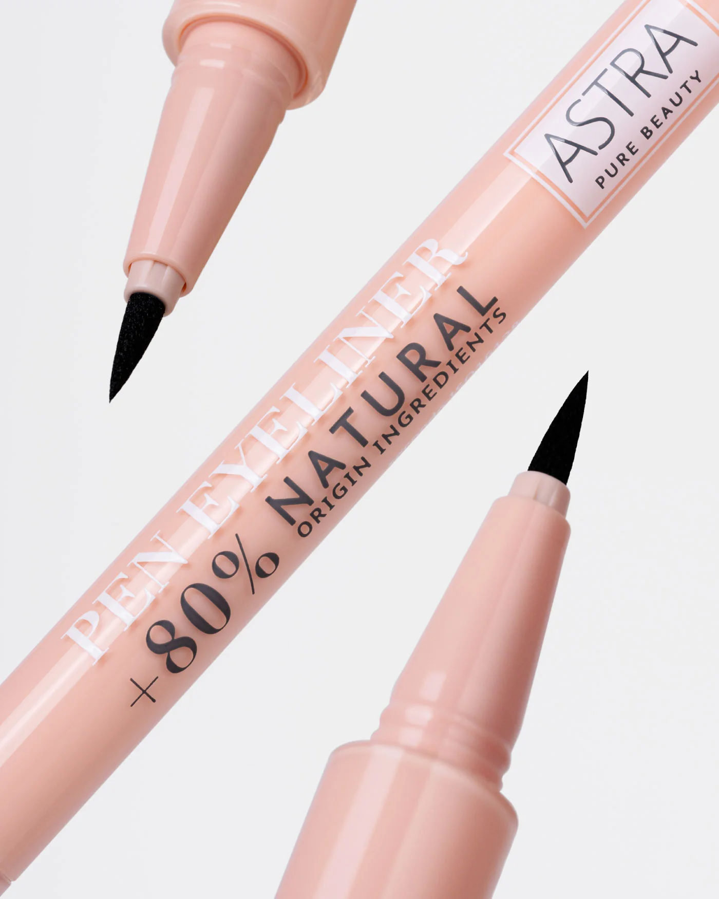 PURE BEAUTY PEN EYELINER - Eyeliner Nero con Punta in Feltro - Image 3