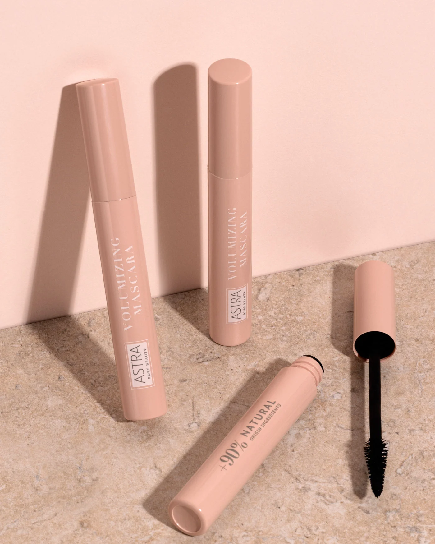 PURE BEAUTY VOLUMIZING MASCARA - Mascara Volumizzante Naturale - Image 3