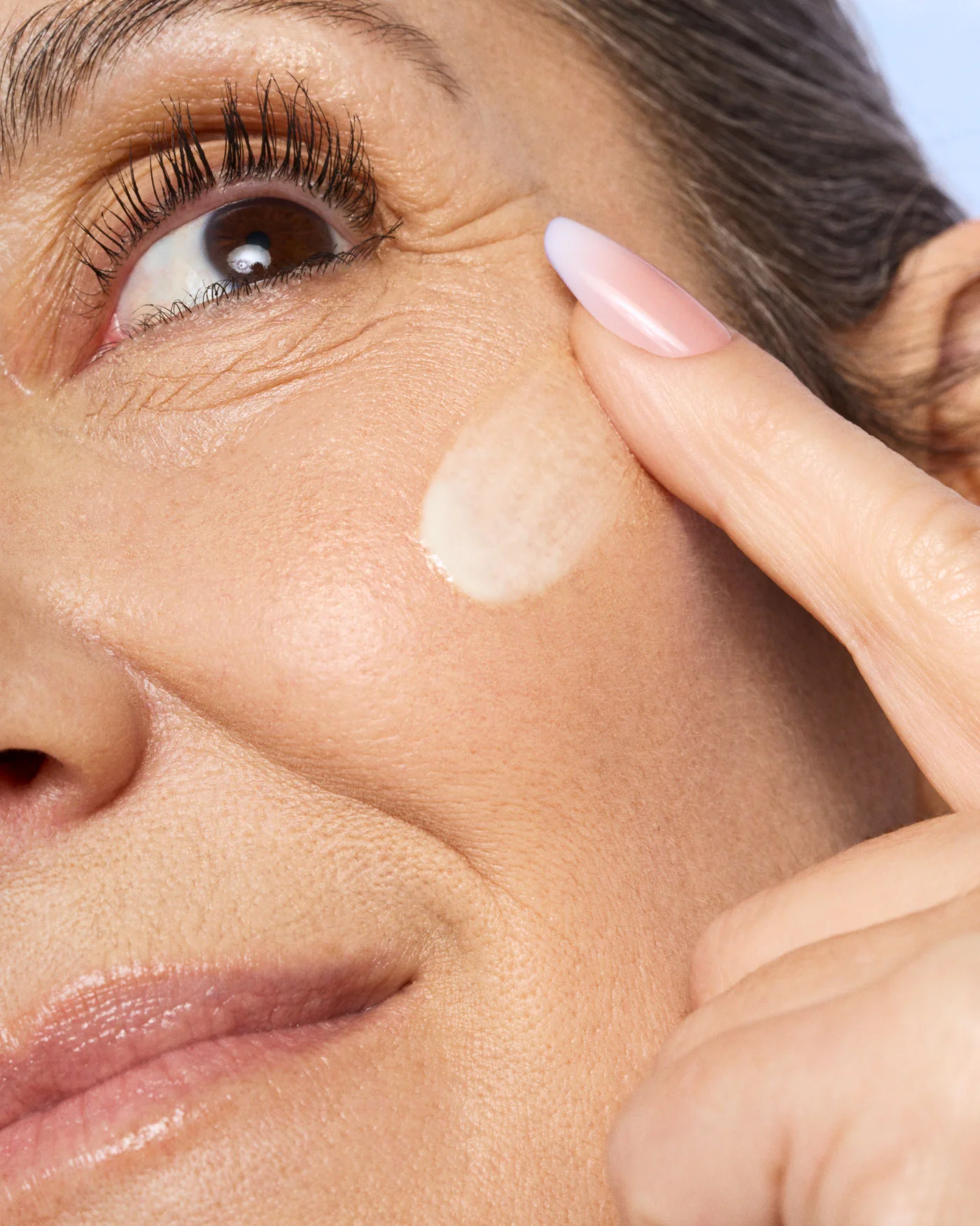 SPF50 FLUIDO SOLARE VISO - Invisibile, Alta Protezione - Image 2