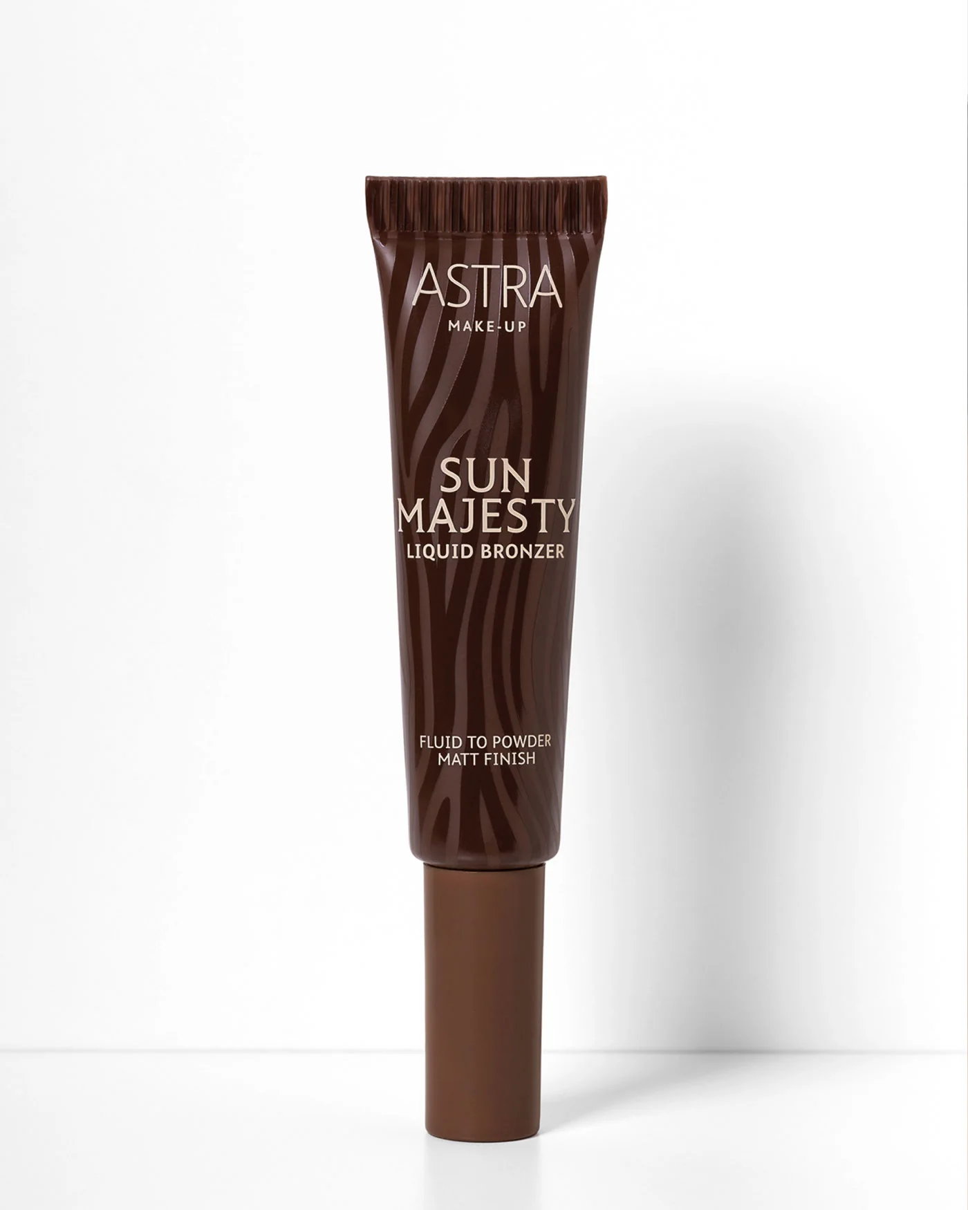 SUN MAJESTY LIQUID BRONZER - Abbronzatura Naturale, Finish Mat Vellutato - Image 11